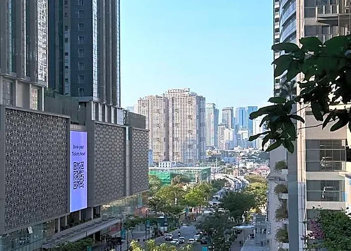 One Uptown Residences At Bgc - Staycations Up Above 15 2* 马尼拉