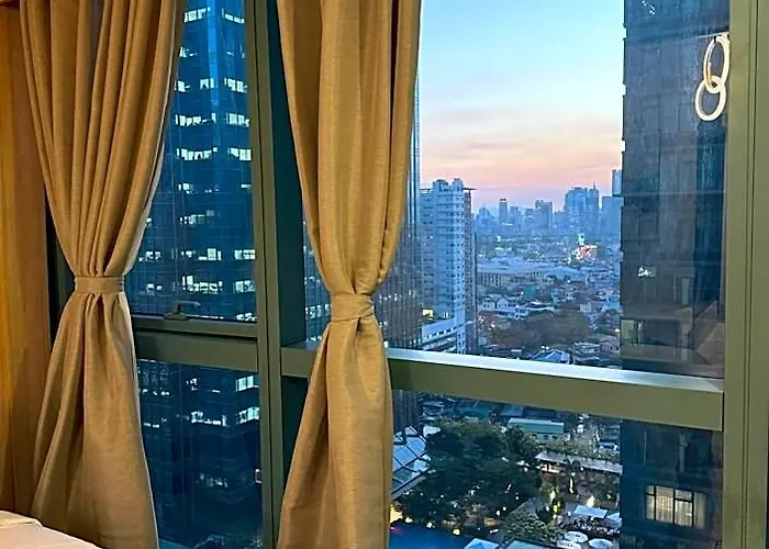 酒店 One Uptown Residences At Bgc - Staycations Up Above 15 2*