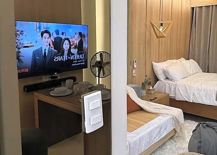 One Uptown Residences At Bgc - Staycations Up Above 15 2* 马尼拉